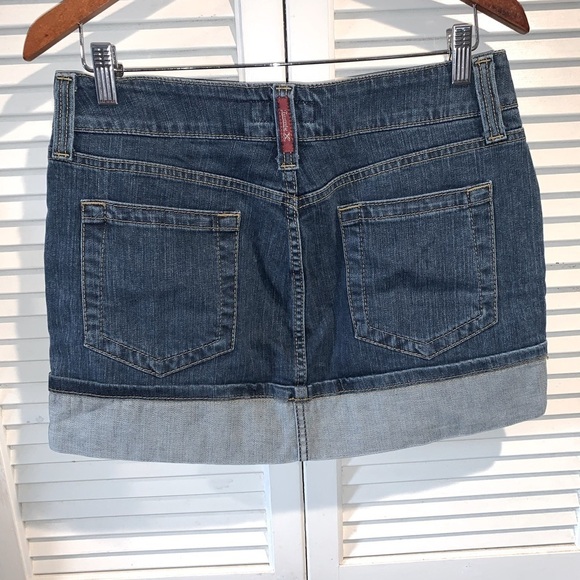 Upcycled Mini Denim Skirt with vintage gold buttons Size 7 - Picture 5 of 7